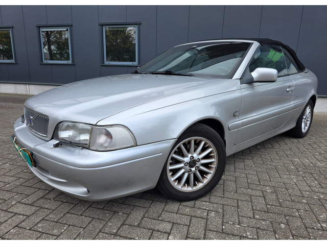 Volvo C70 2001 foto 2
