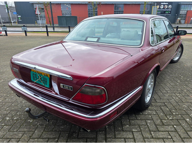 Jaguar XJ 1997 foto 16