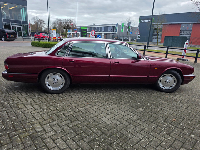 Jaguar XJ 1997 foto 17