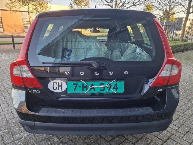 Volvo V70 2009 foto 10