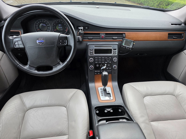Volvo V70 2008 foto 4