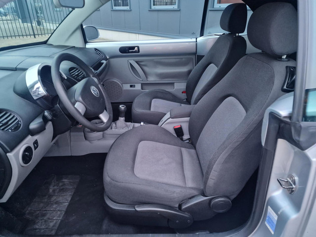 Volkswagen New Beetle 2004 foto 5