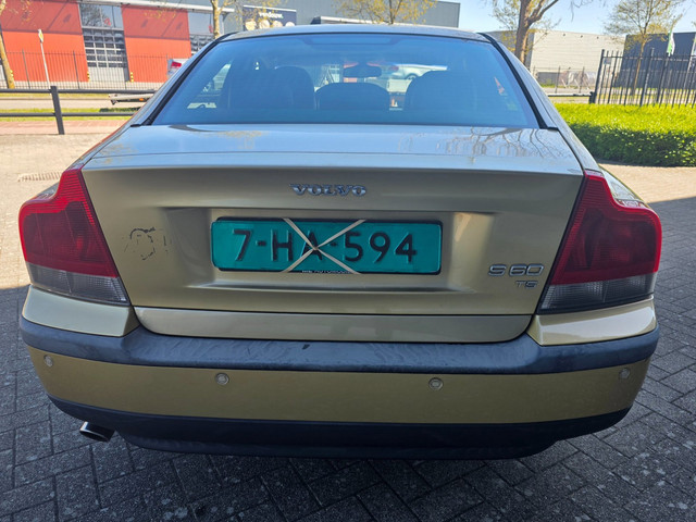 Volvo S60 2002 foto 12