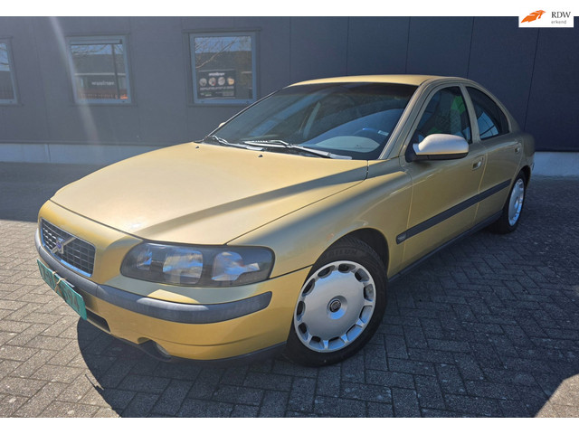 Volvo S60 2002