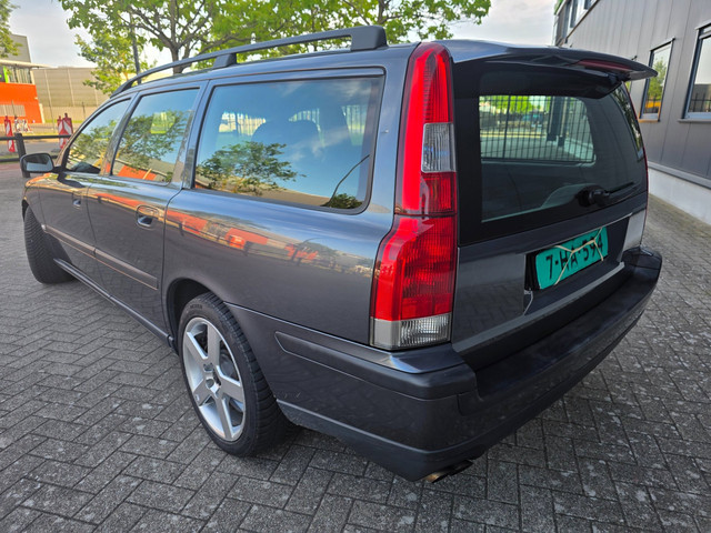 Volvo V70 2004 foto 11