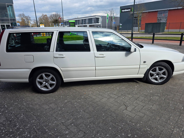 Volvo V70 1997 foto 13