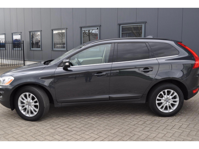 Volvo XC60 2009 foto 4