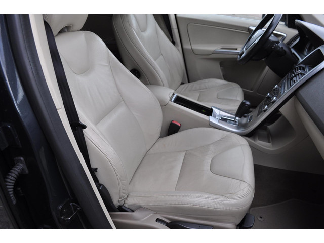 Volvo XC60 2009 foto 23