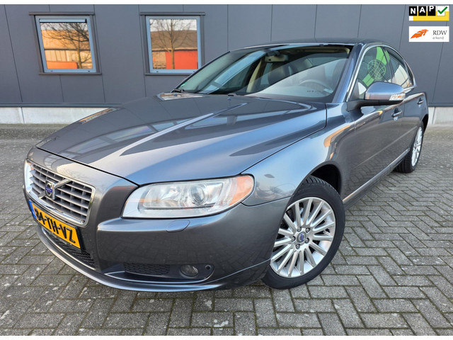 Volvo S80
