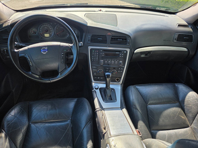 Volvo V70 2004 foto 4