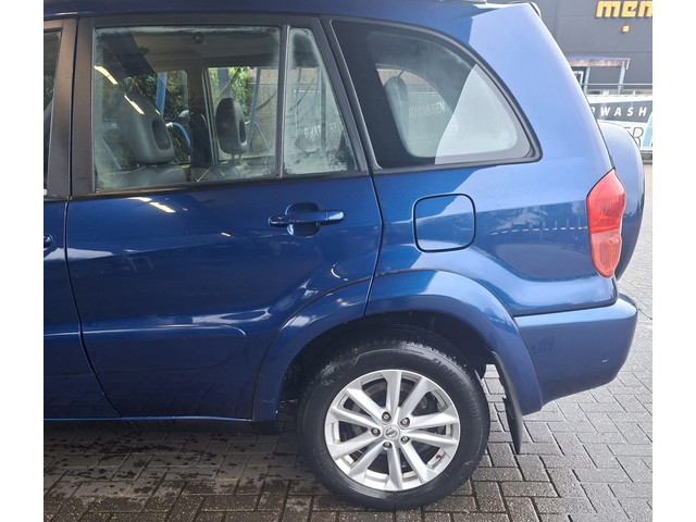 Toyota RAV4 2003 foto 11
