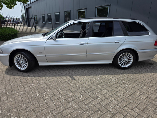 BMW 5 Serie 2001 foto 11