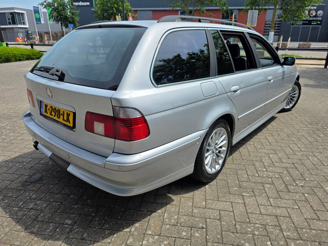 BMW 5 Serie 2001 foto 14