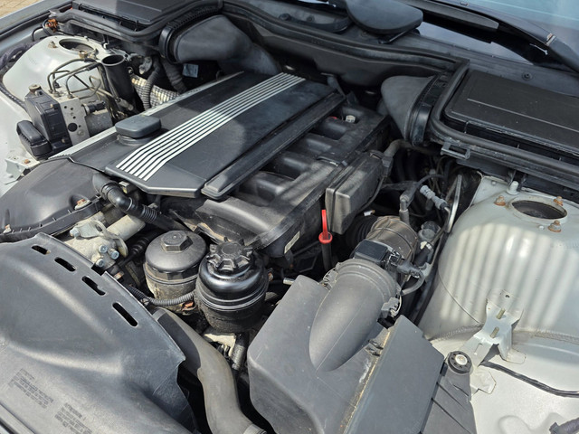 BMW 5 Serie 2001 foto 22