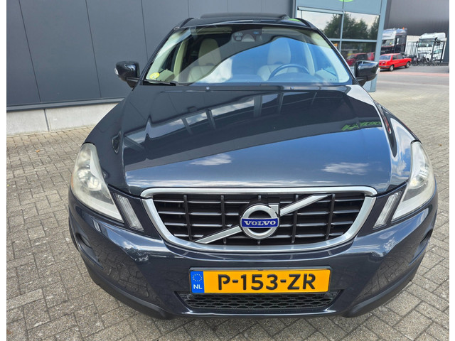 Volvo XC60 2009 foto 25