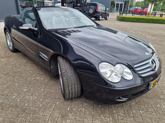 Mercedes-Benz SL 2002 foto 13